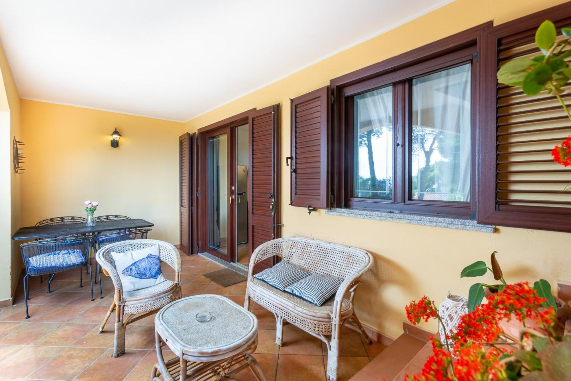 Aetos Home With Shared Swimming Pool - Porto Pino Hill Esterno foto
