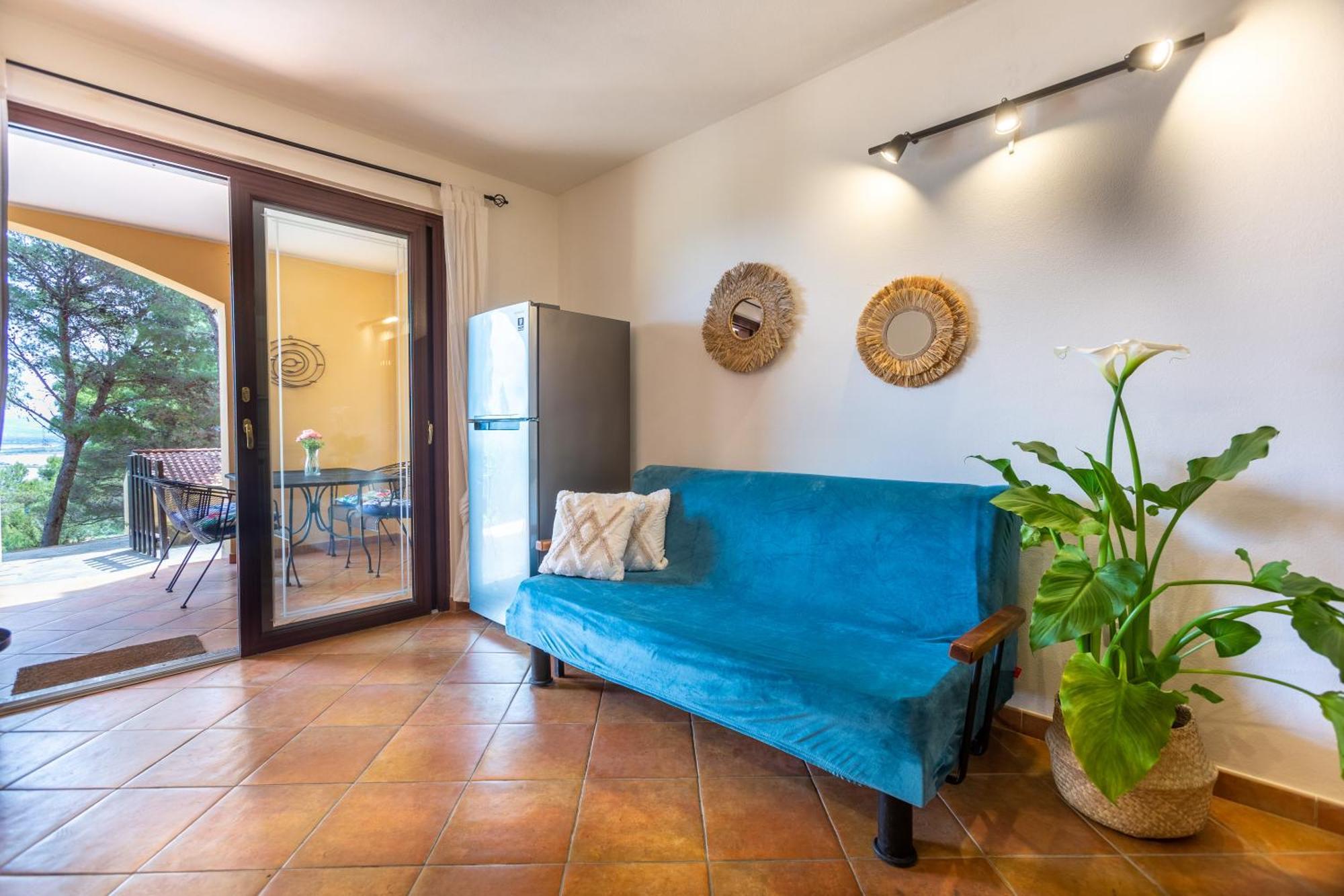 Aetos Home With Shared Swimming Pool - Porto Pino Hill Esterno foto
