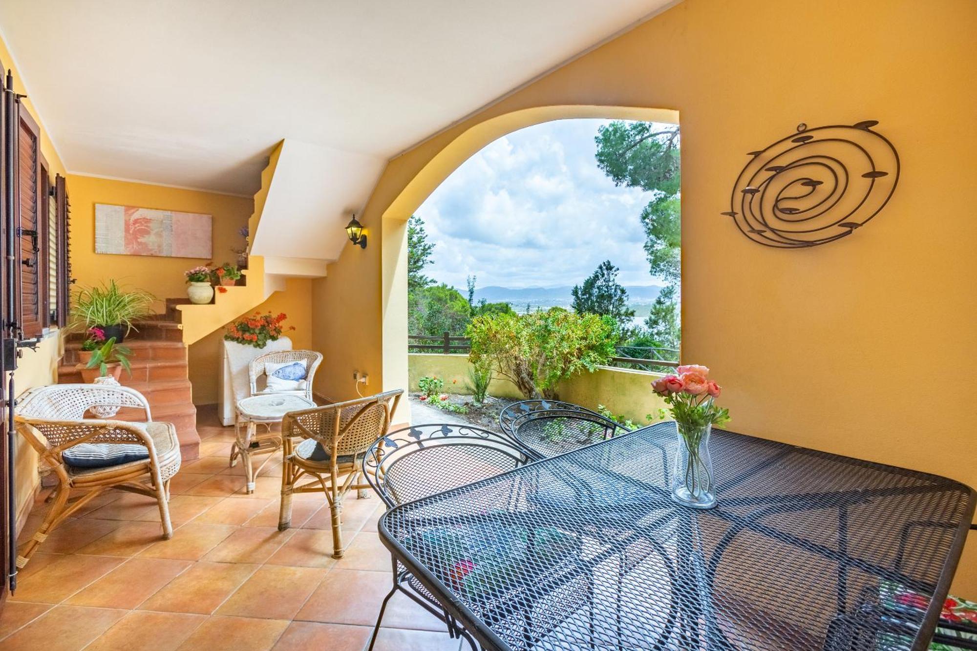 Aetos Home With Shared Swimming Pool - Porto Pino Hill Esterno foto